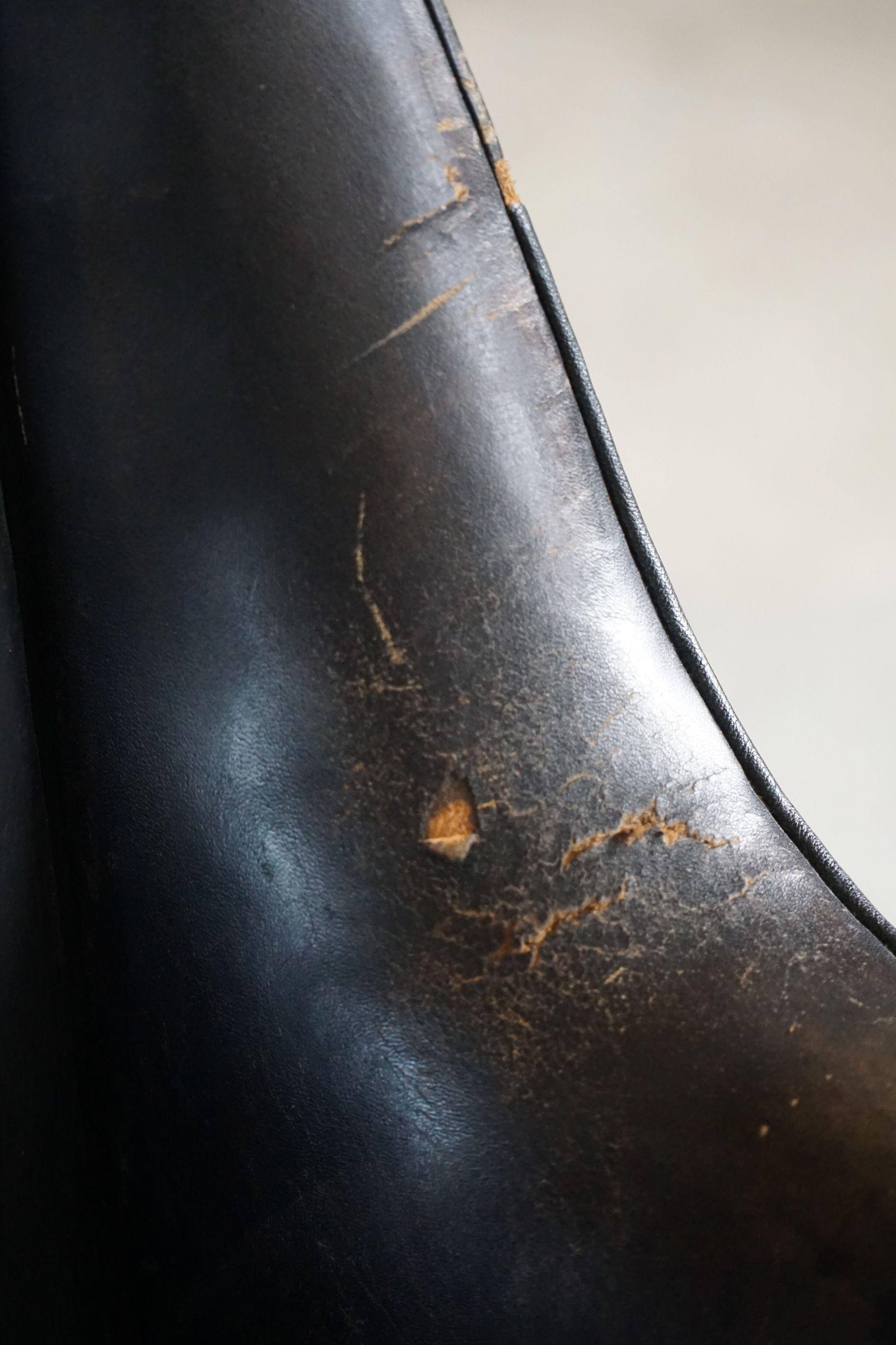 Fauteuil Danemark Moderne par Nanna Ditzel en chêne et cuir patiné, années 1950