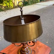 Lampe bouillotte bois massif et bronze doré