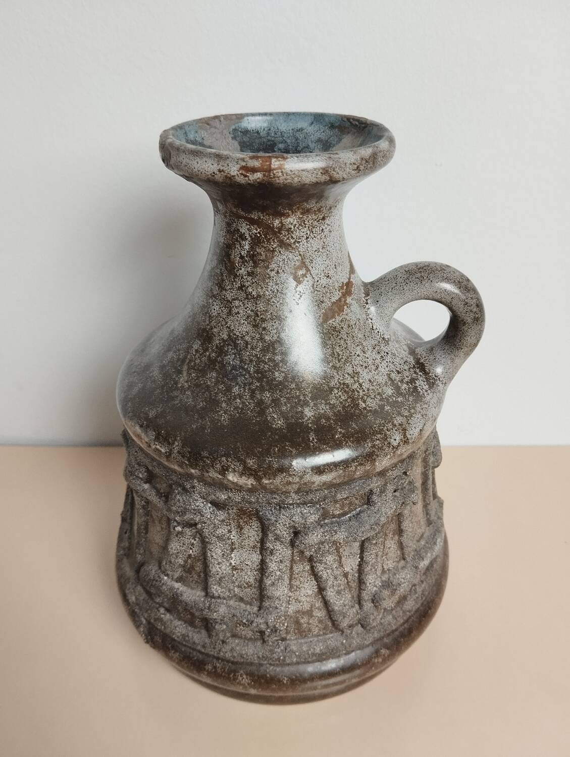 Brutalist vase
