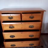 English chest of drawers