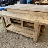 Carpenter's workbench