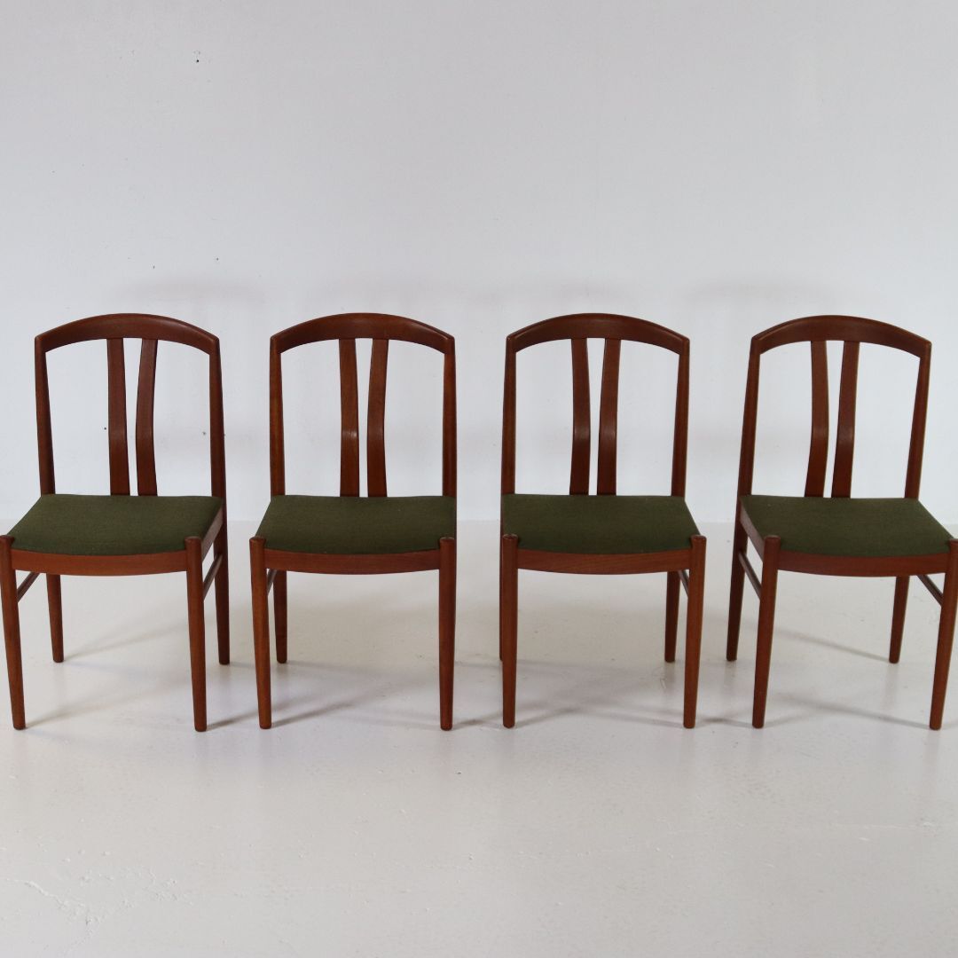 Chaises de salle à manger en teck Carl Ekström pour A. Johansson