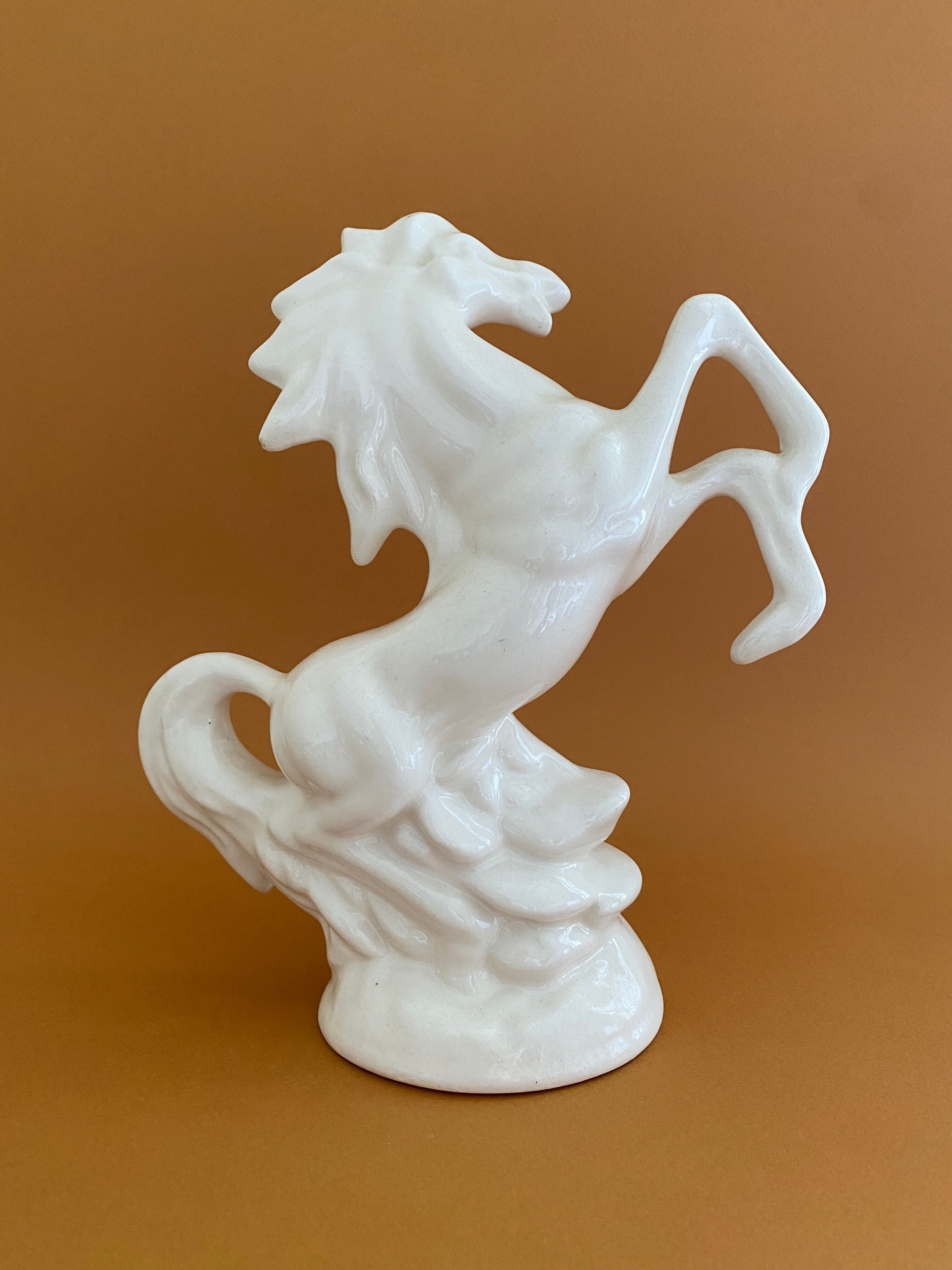 Horse art deco ceramic