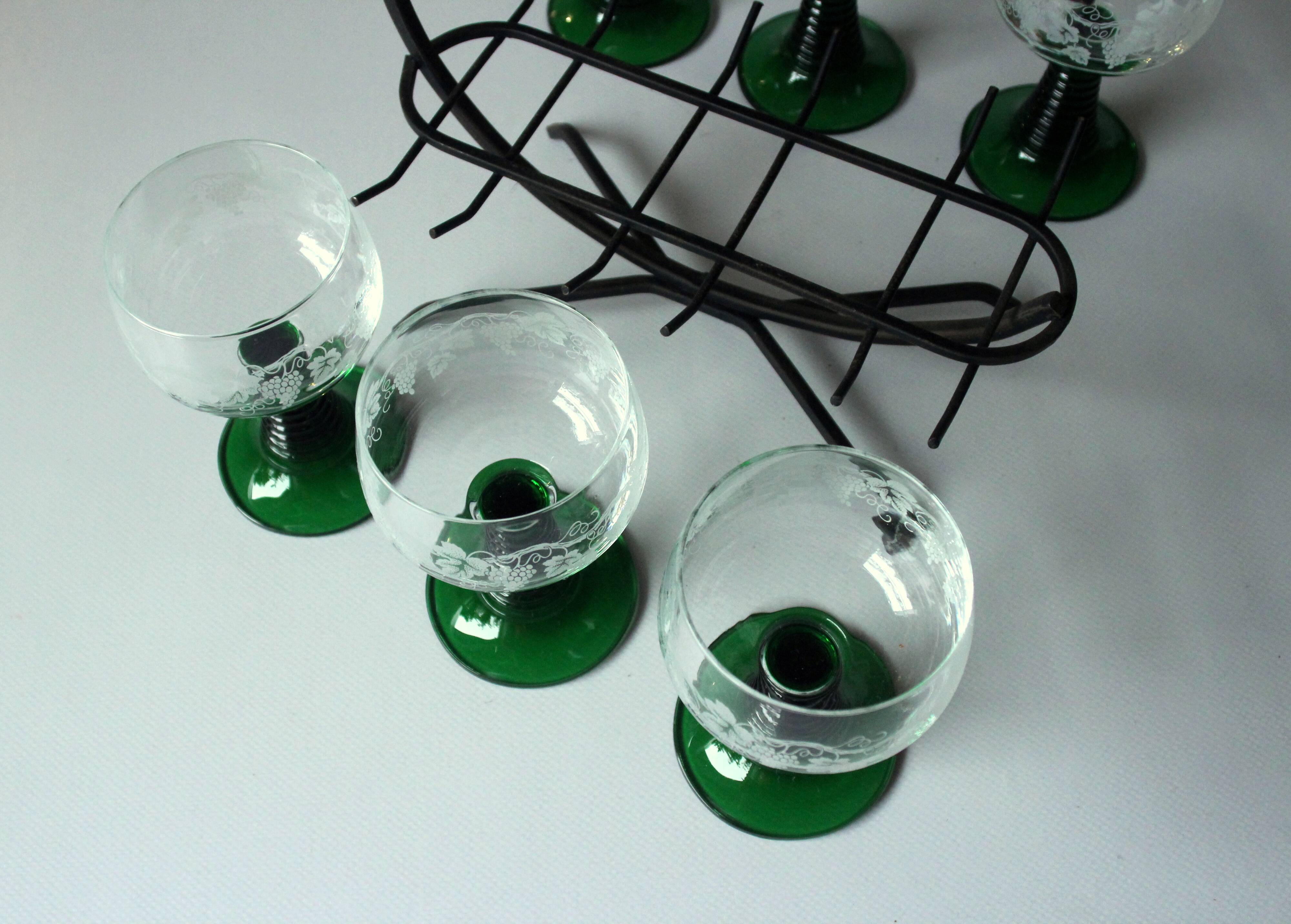 6 Roemer wine glasses with engraving on a handmade wrought iron stand, vintage