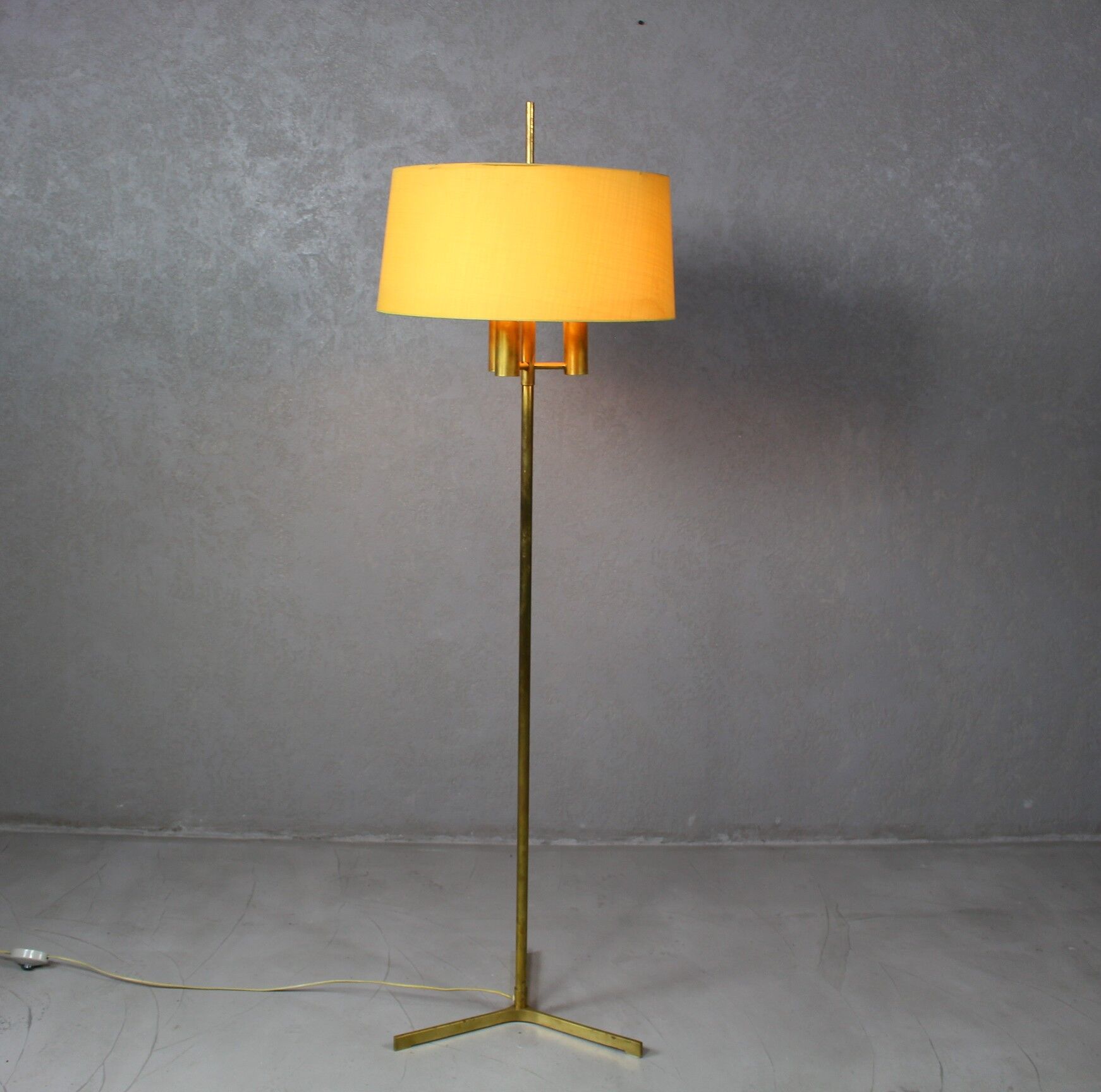 Mid Century modern brass floor lamp, 1950s