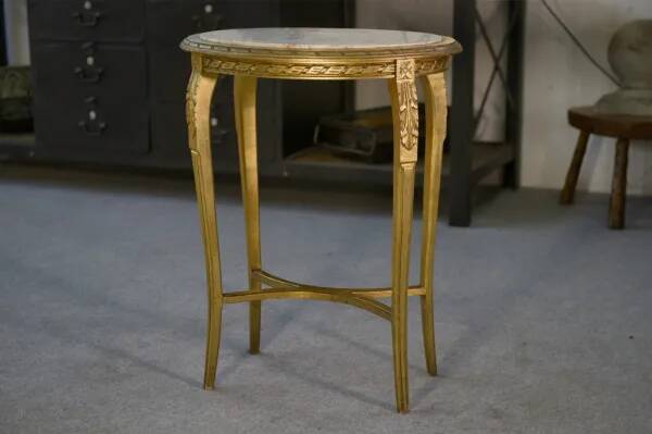 Side table with curved base in gilded carved wood, Louis XVI style, 20th century