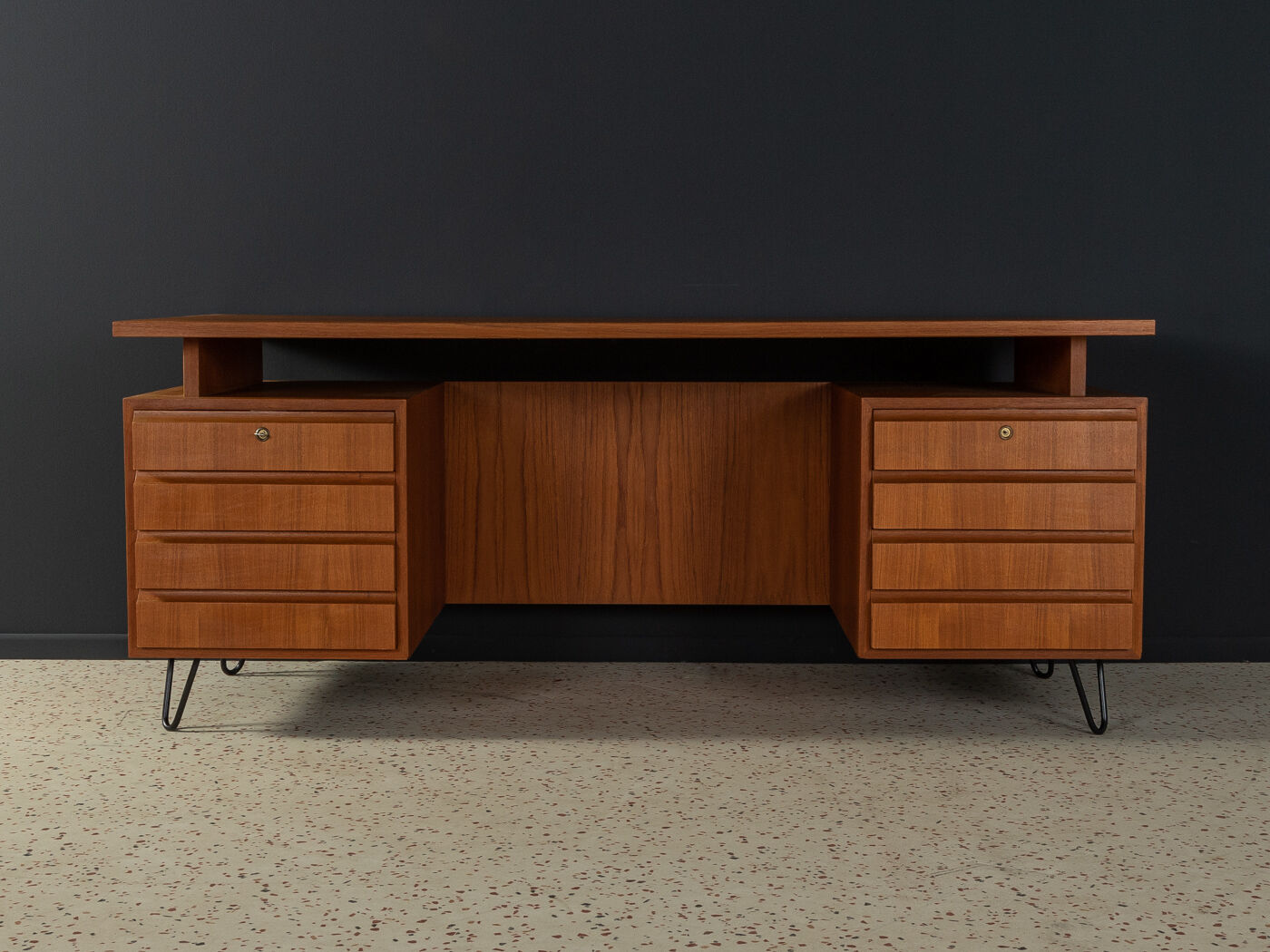 1950s desk, Oldenburger Möbelwerkstätten