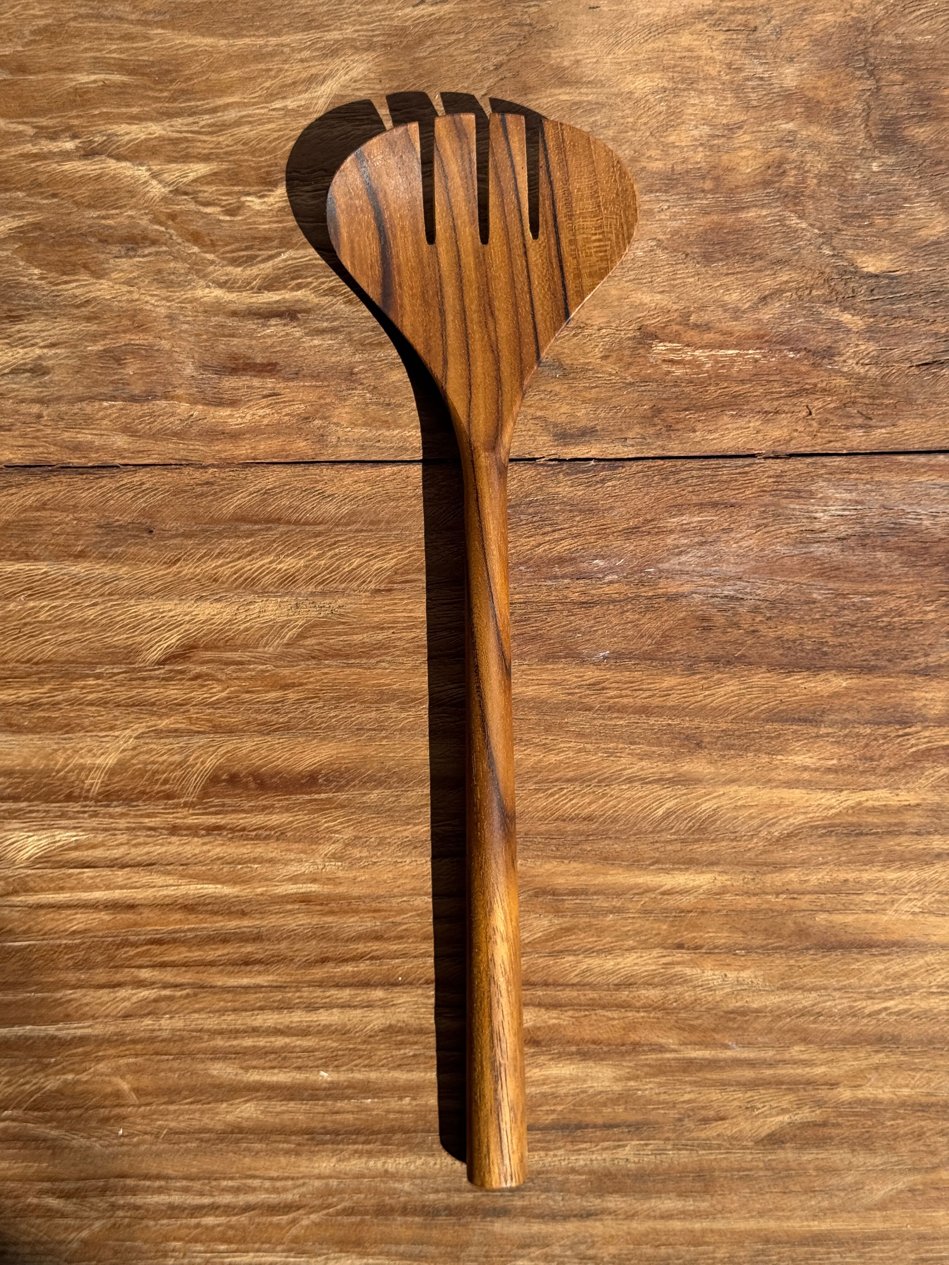 Salad server or large oval split teak spoon. L18 D8.5