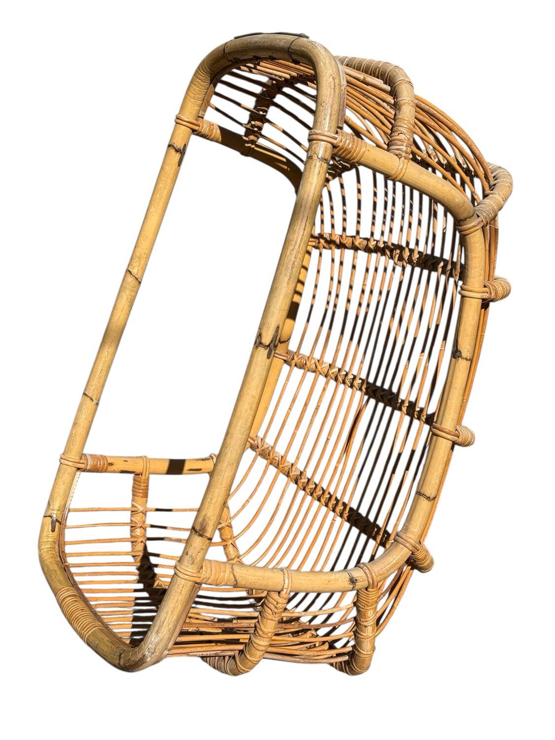 Fauteuil provençal suspendu, années 70