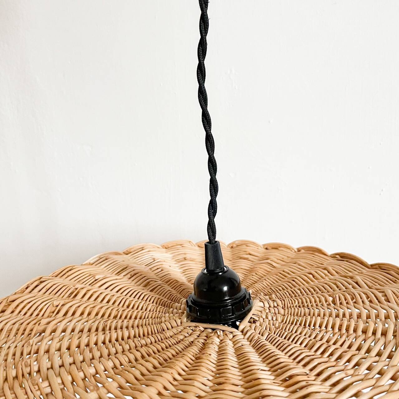 Rattan pendant light