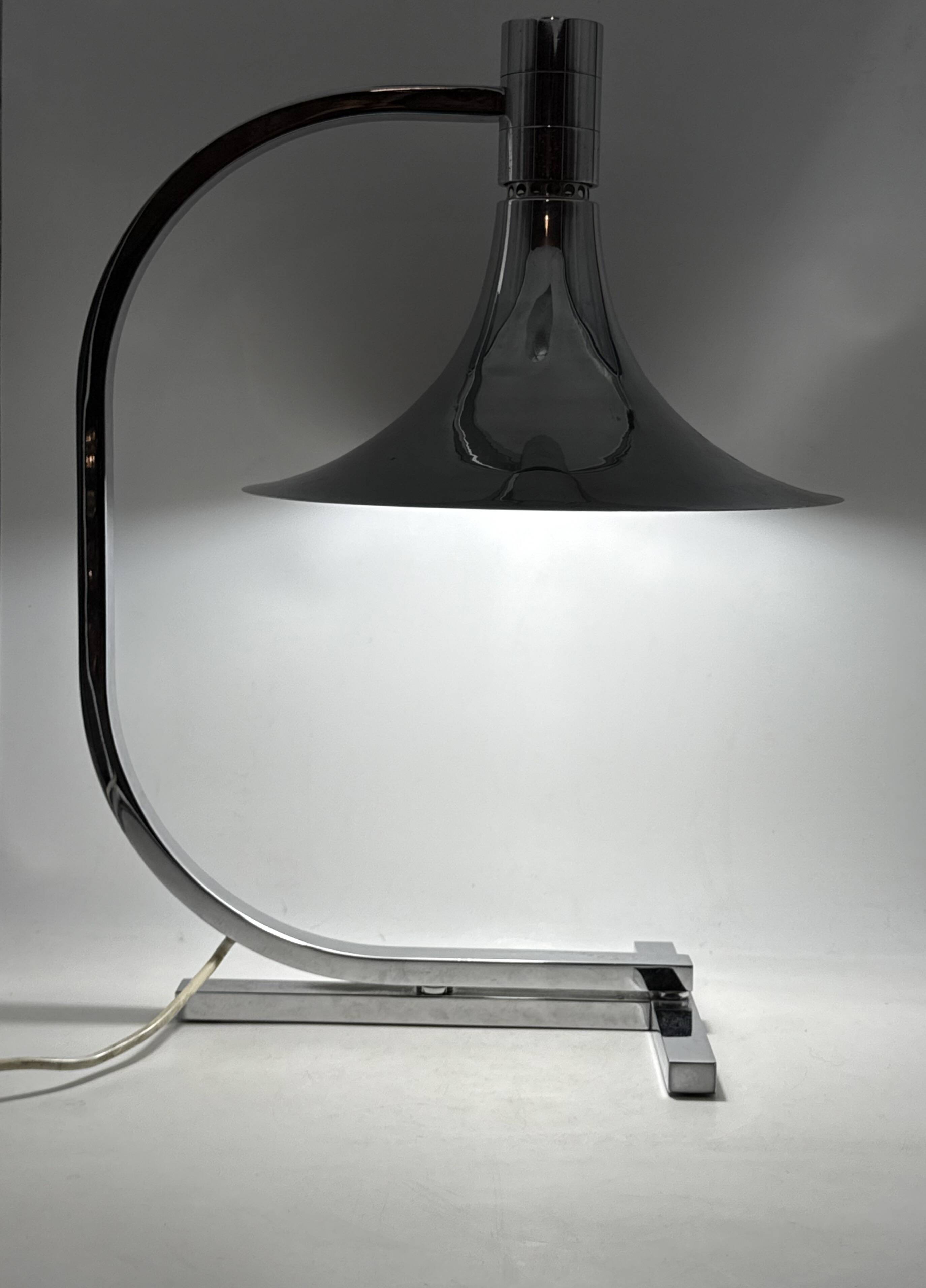 Franco Albini Franca Helg, Mod. AM/AS table lamp, Sirrah Italy 1969