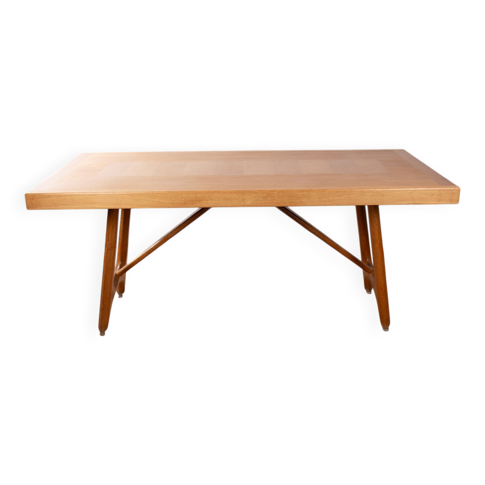 Large extendable dining table in oak by Guillerme and Chambron 1960.
