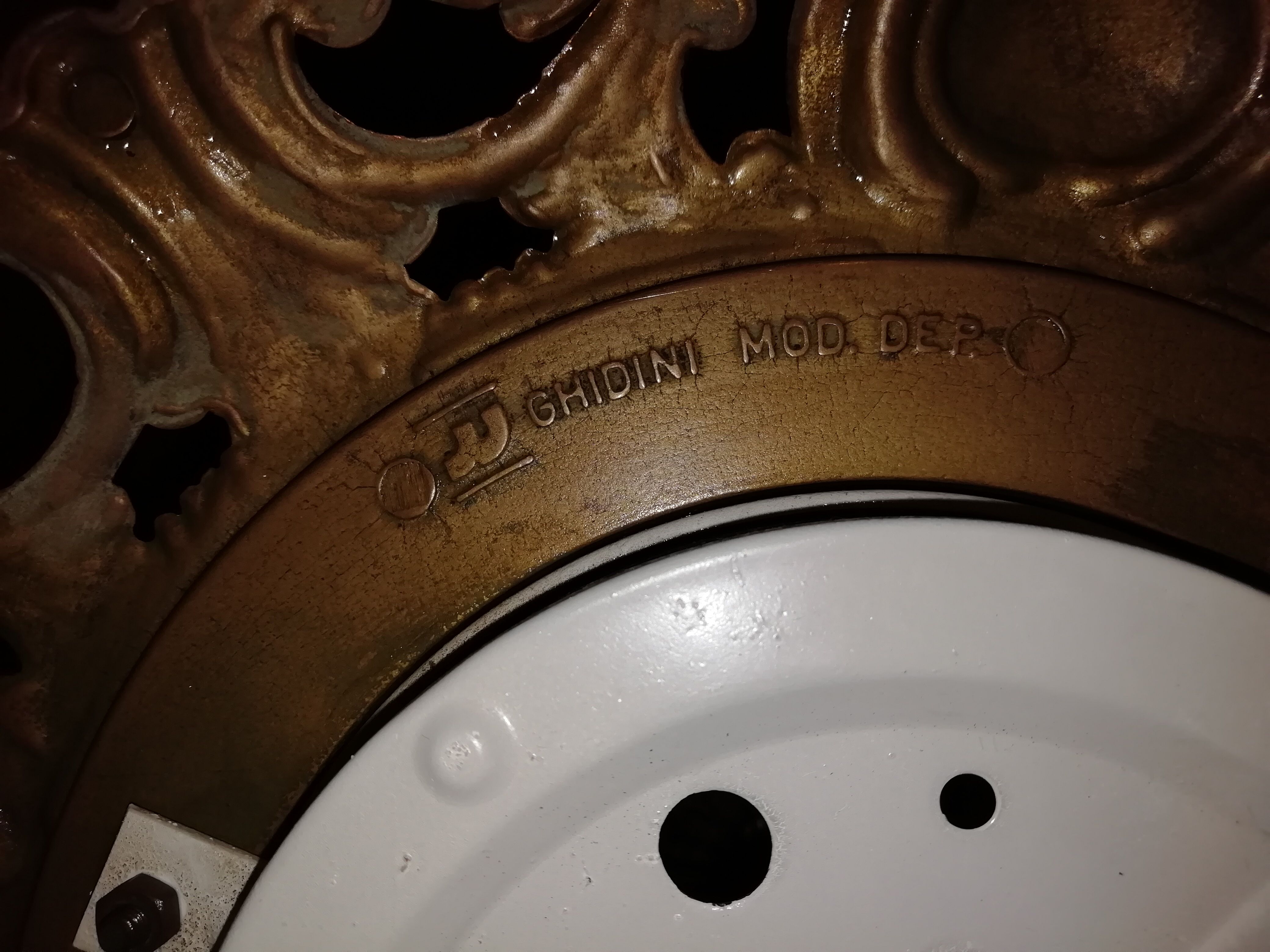 Ghidini 50s glass and bronze art deco ceiling light