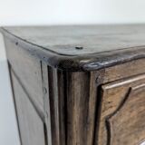 Provincial commode from the 18th century in oak