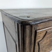 Commode provinciale du XVIIIème en chêne