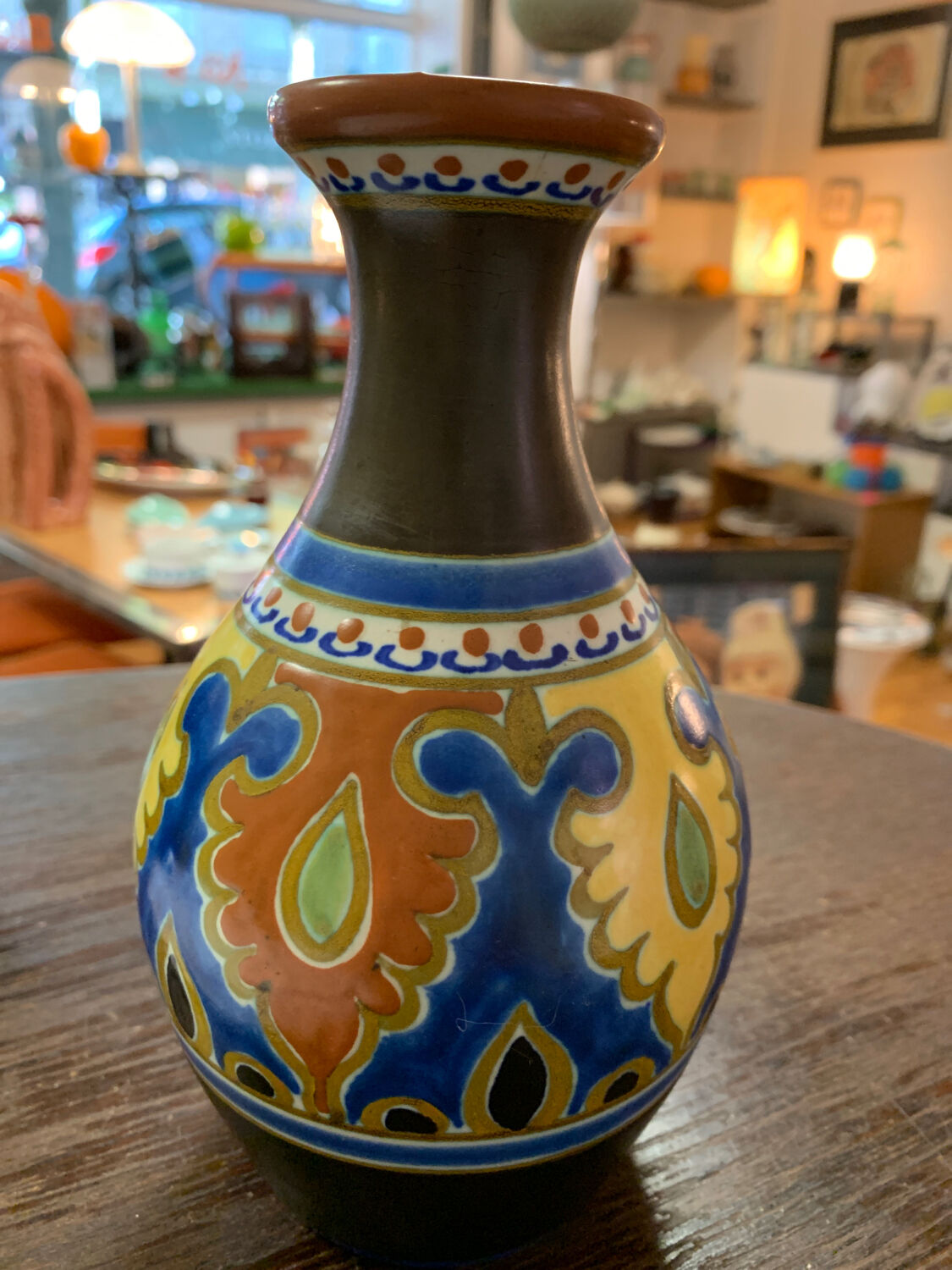 Gouda Holland vase Dutch pottery