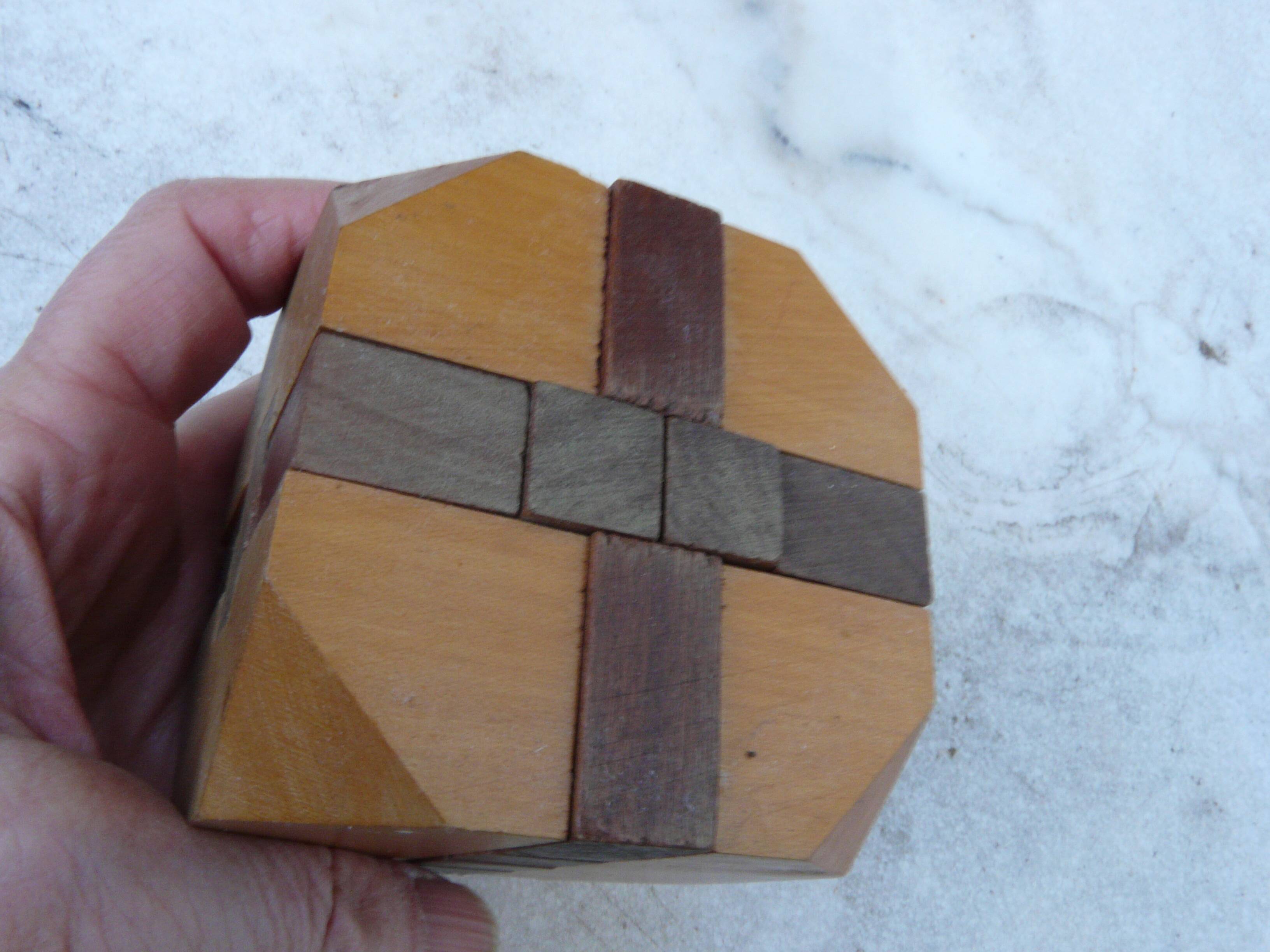 Wooden puzzle