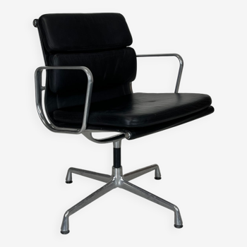 fauteuil de bureau par Charles et Ray Eames pour Vitra