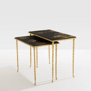 Tables d’appoint feuillage bronze doré laque de Chine Maison Baguès 1950