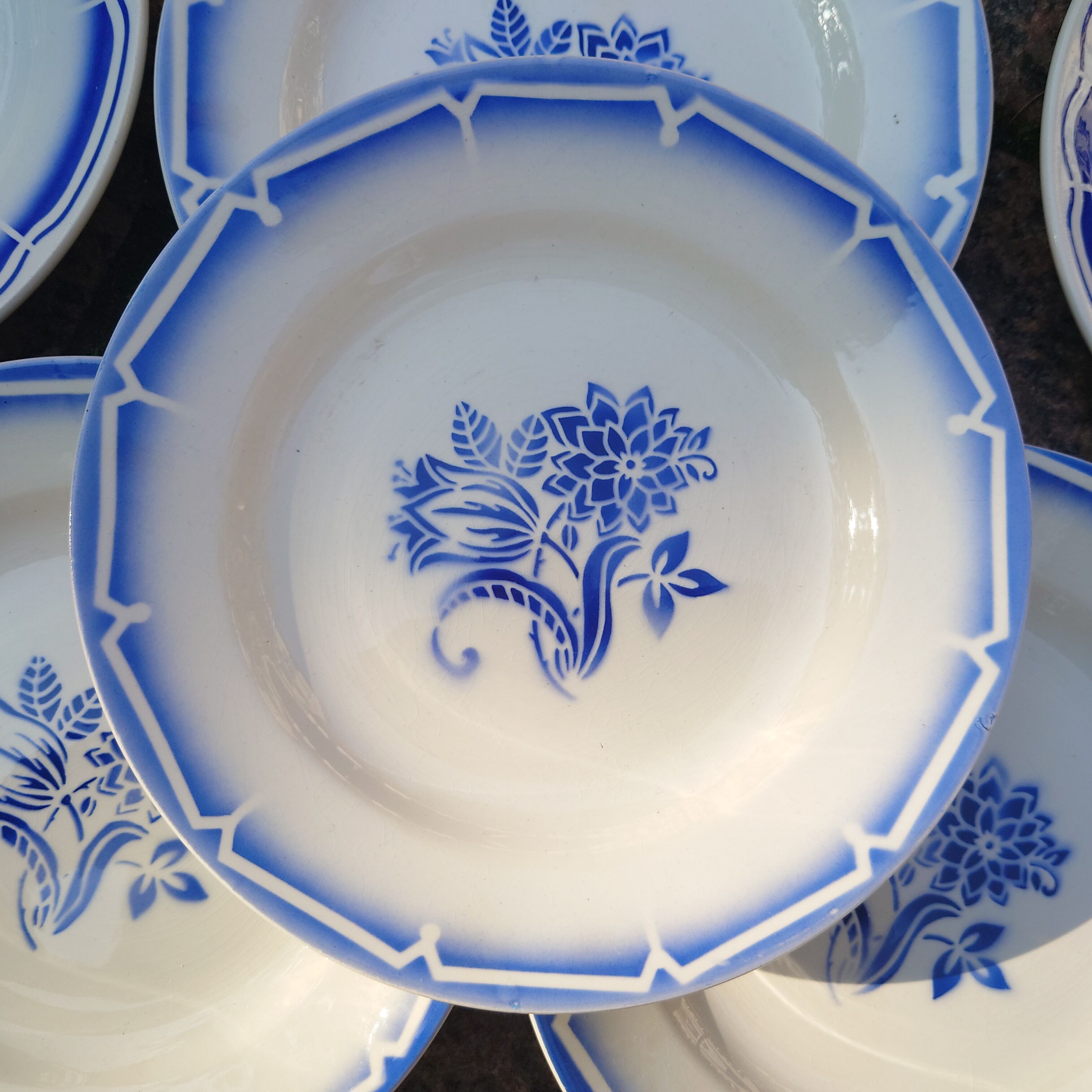 6 old blue flat plates mismatched