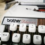 Brother Deluxe 900 Typewriter