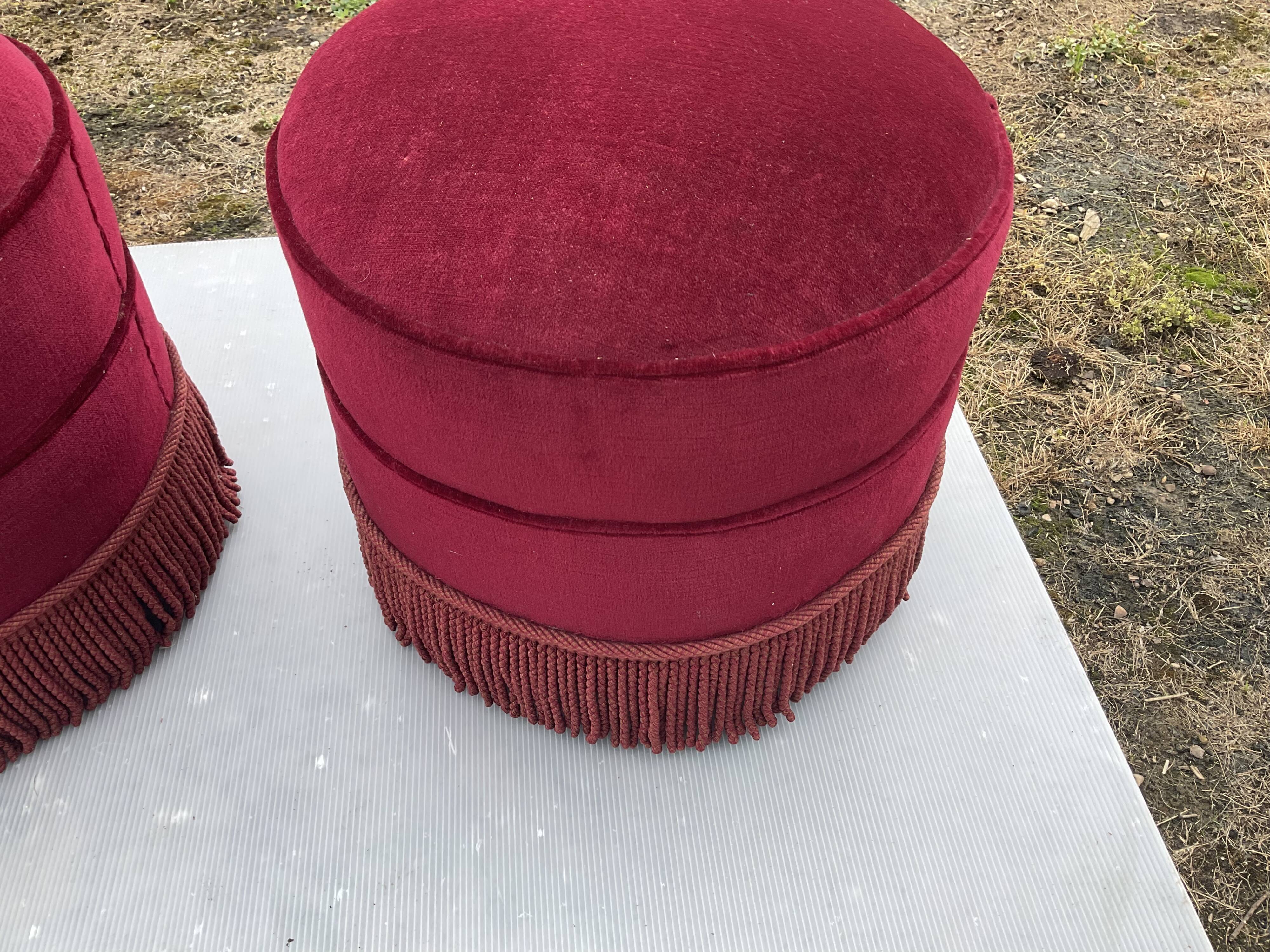 Pair of poufs