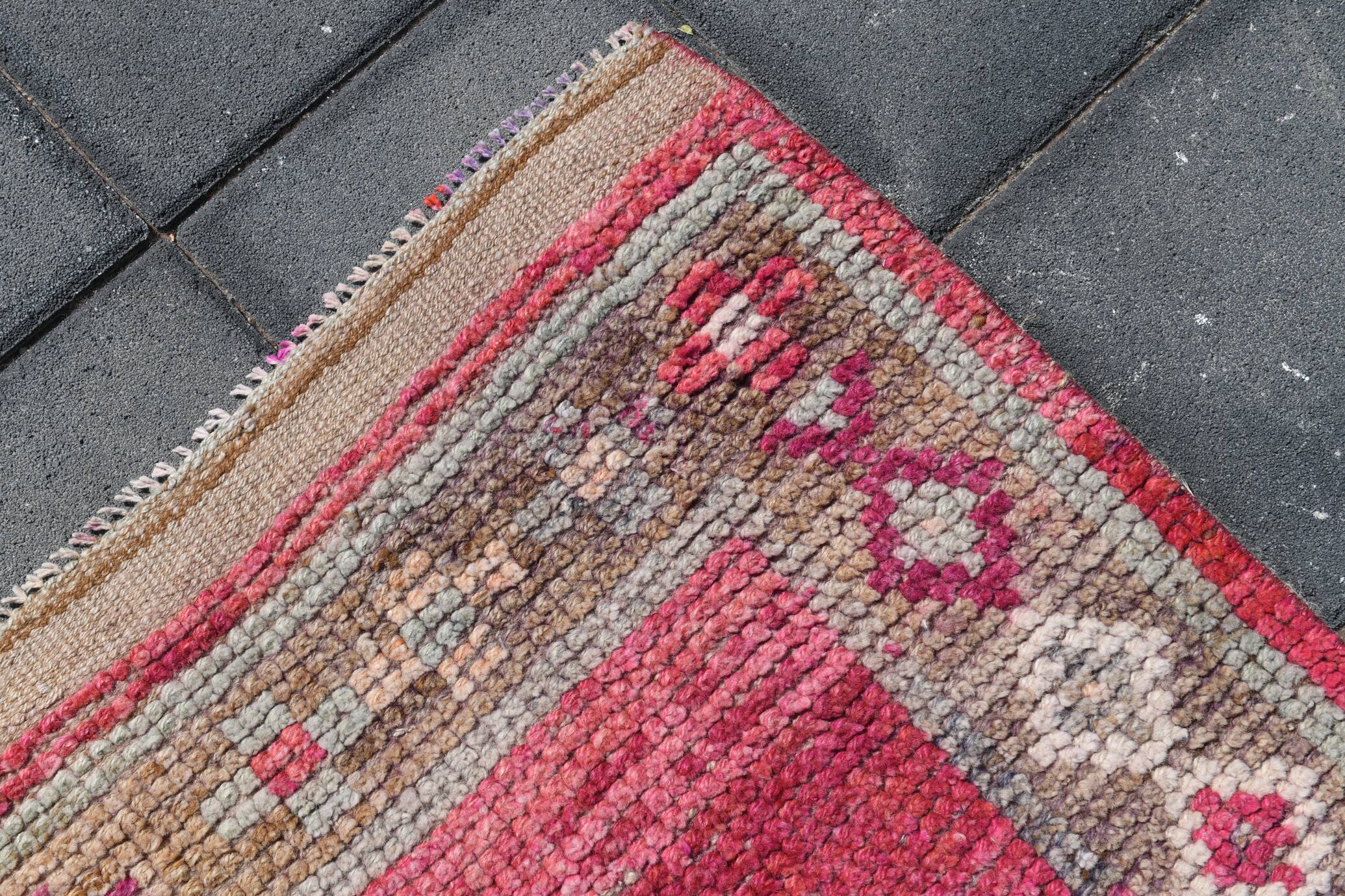 Tapis de Couloir Anatolien Fuchsia, Motifs Géométriques Vintage, 94x324 Cm