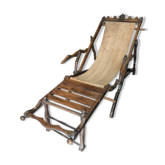 Chaise longue africaine décorative