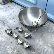 French pewter punch bowl set with 10 cups and ladle – grapevine Etain