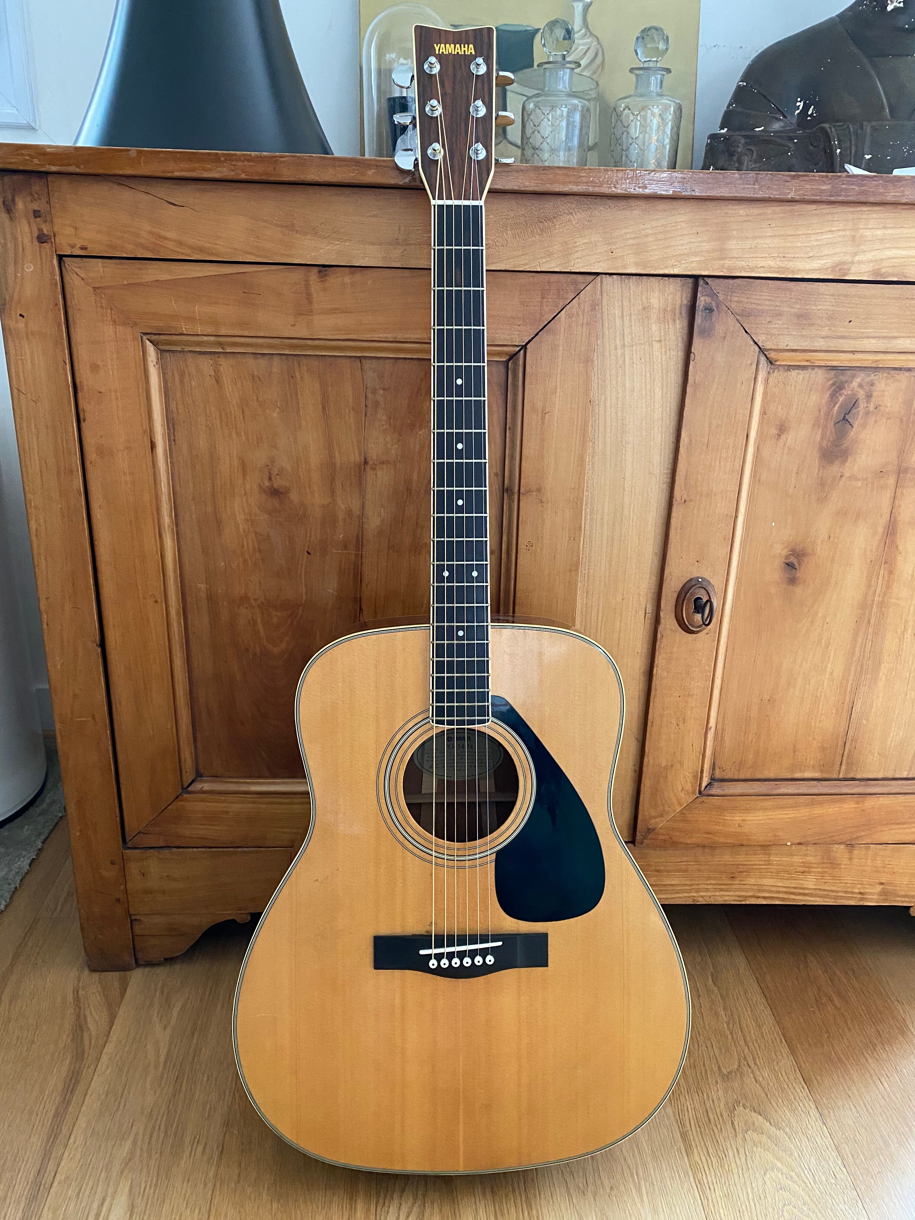 Vintage guitar Yamaha FG 340 II