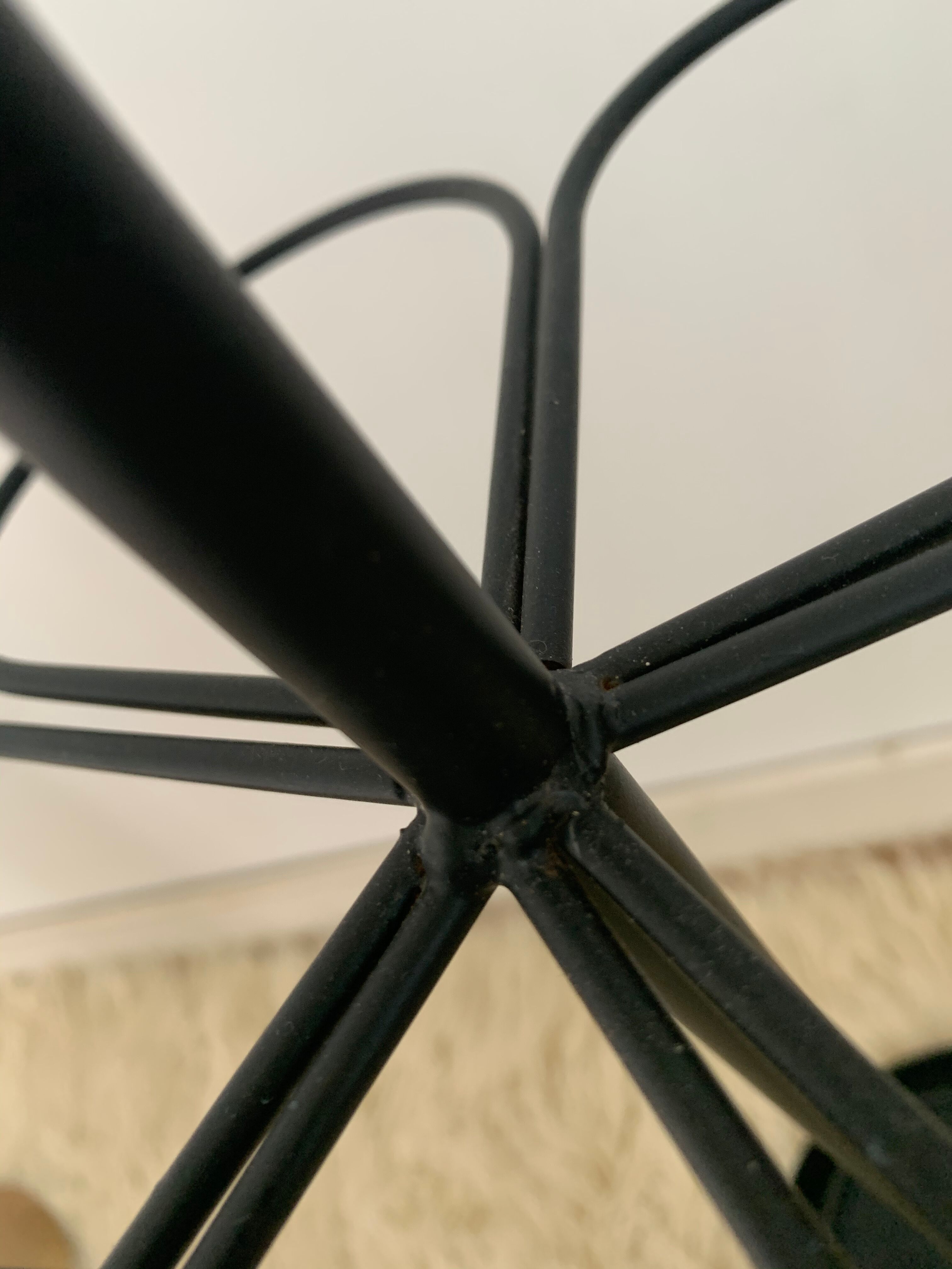 Metal umbrella holder