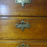 Chest of drawers late eighteenth in light mahogany