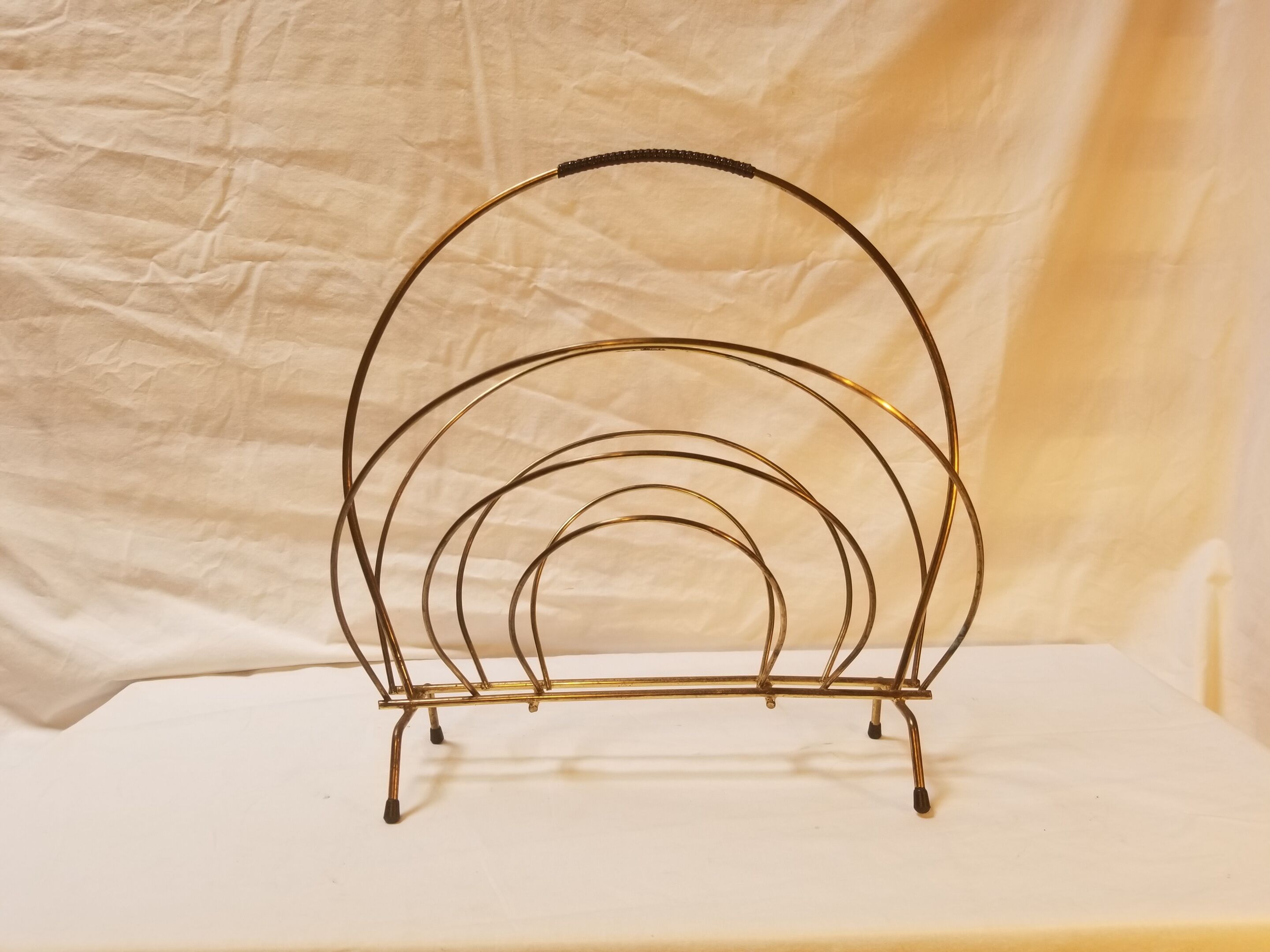 Magazine holder in brass - 50s-60s