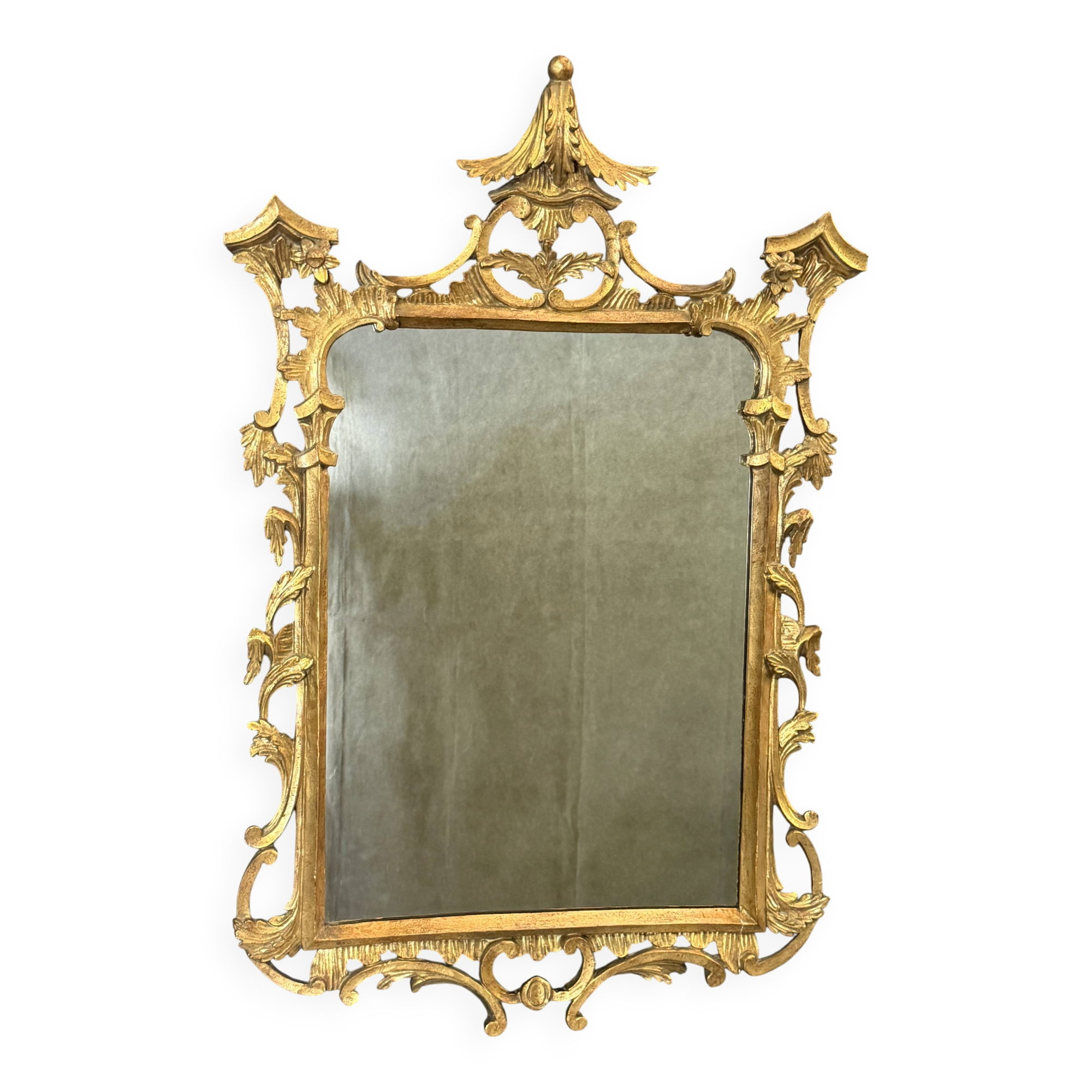 Italian mirror in gilded wood from the 19th century.