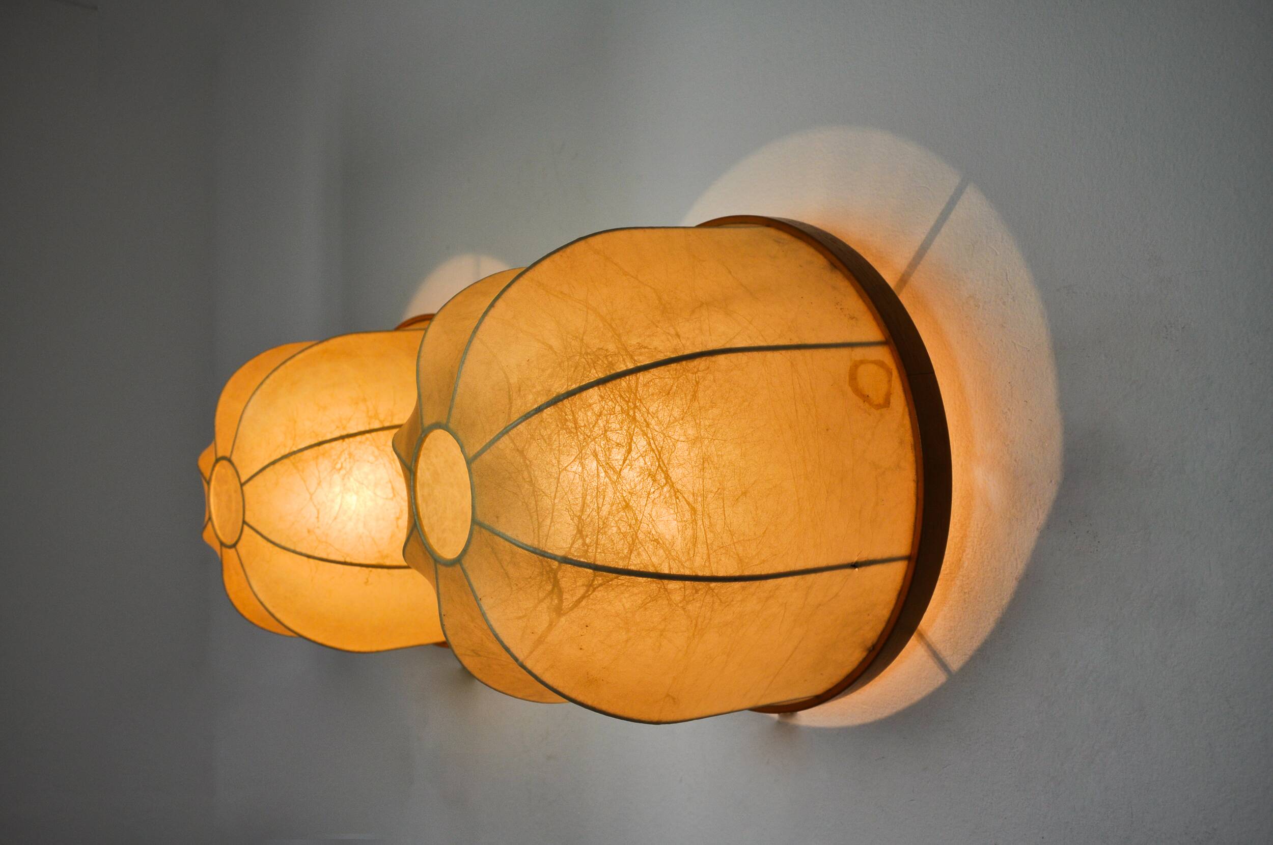 PAIR OF XL "COCOON" WALL LIGHTS, RESIN AND PINE, ITALY, 1970