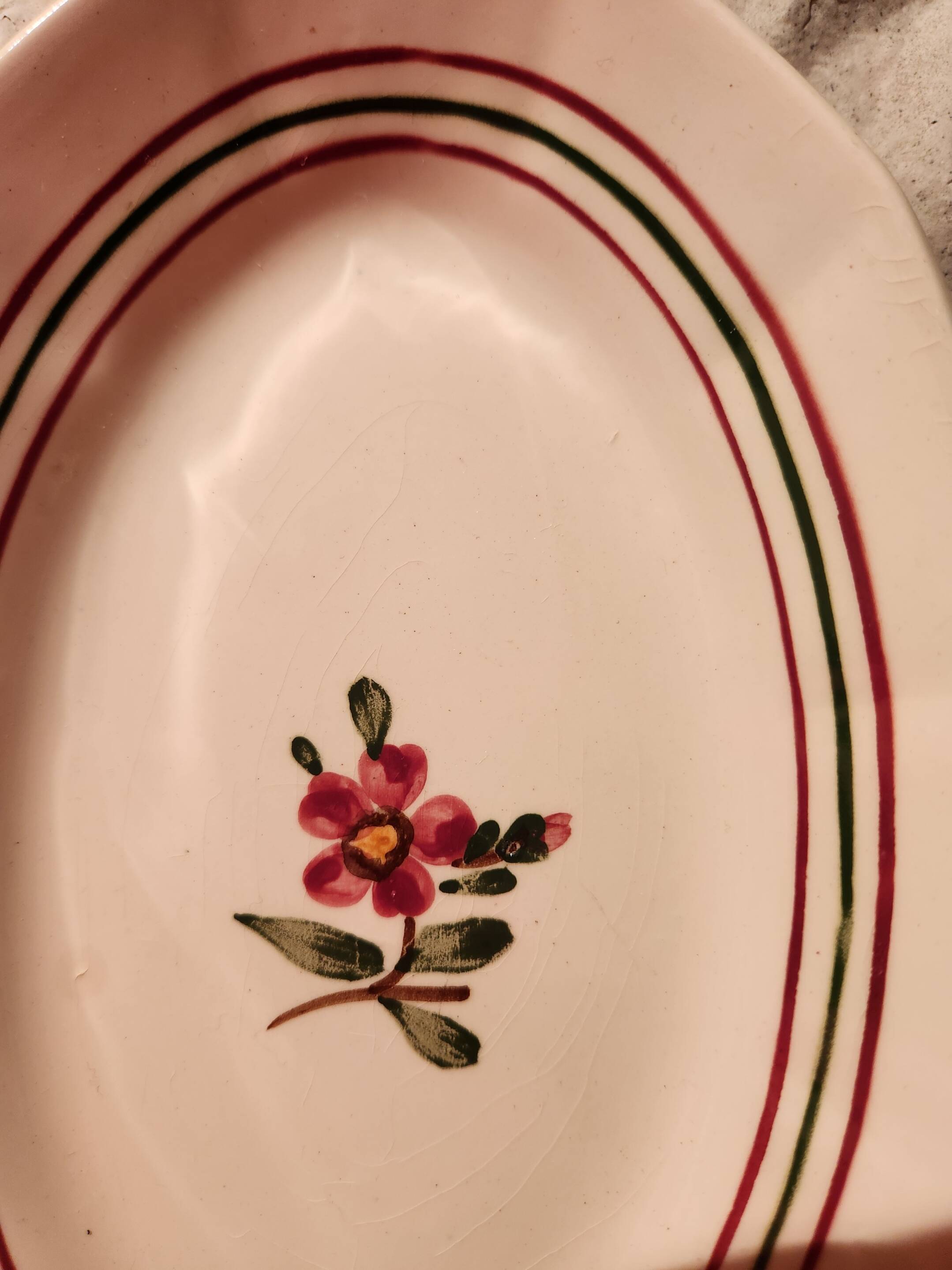 Pair of Armelle Sarreguemines hand-painted dishes