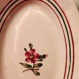 Pair of Armelle Sarreguemines hand-painted dishes