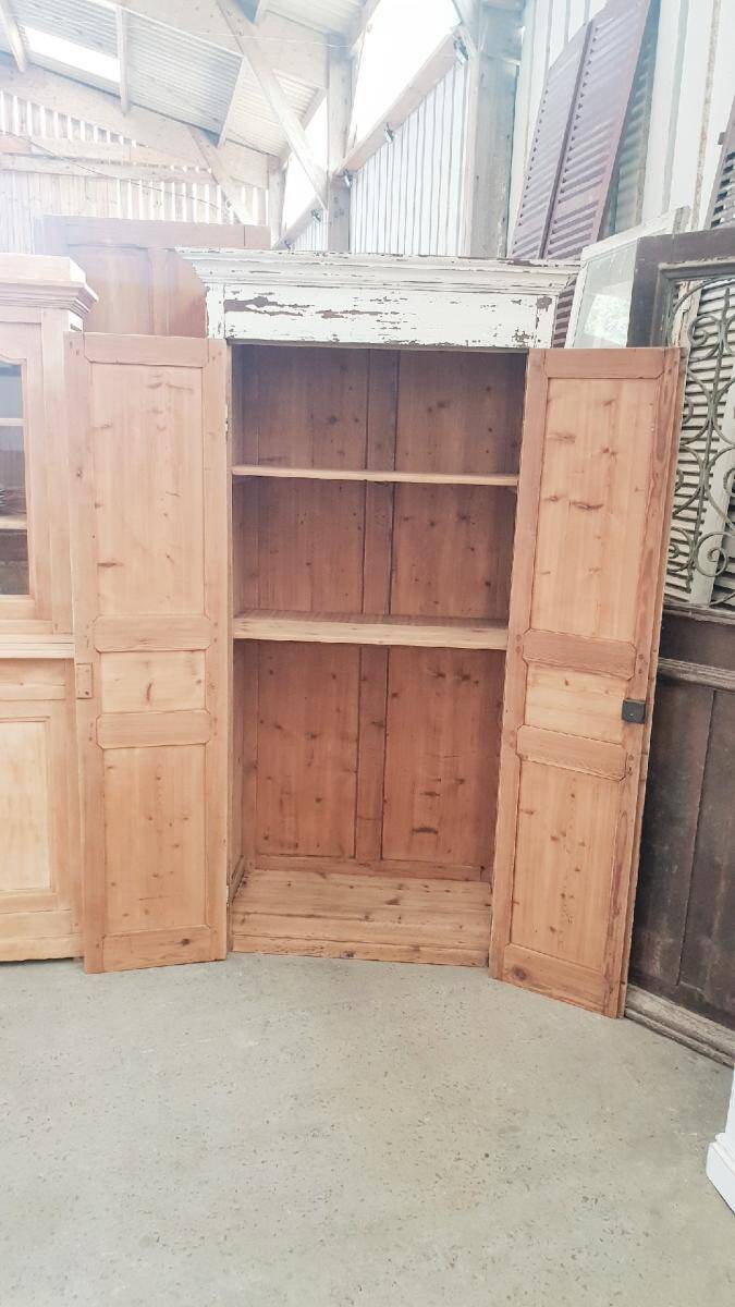 Vintage Parisian wardrobe