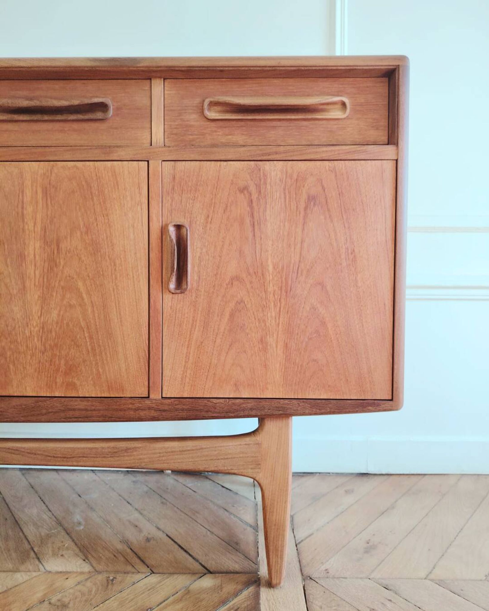 Renovated G Plan Fresco enfilade, Scandinavian style, 1960s vintage.