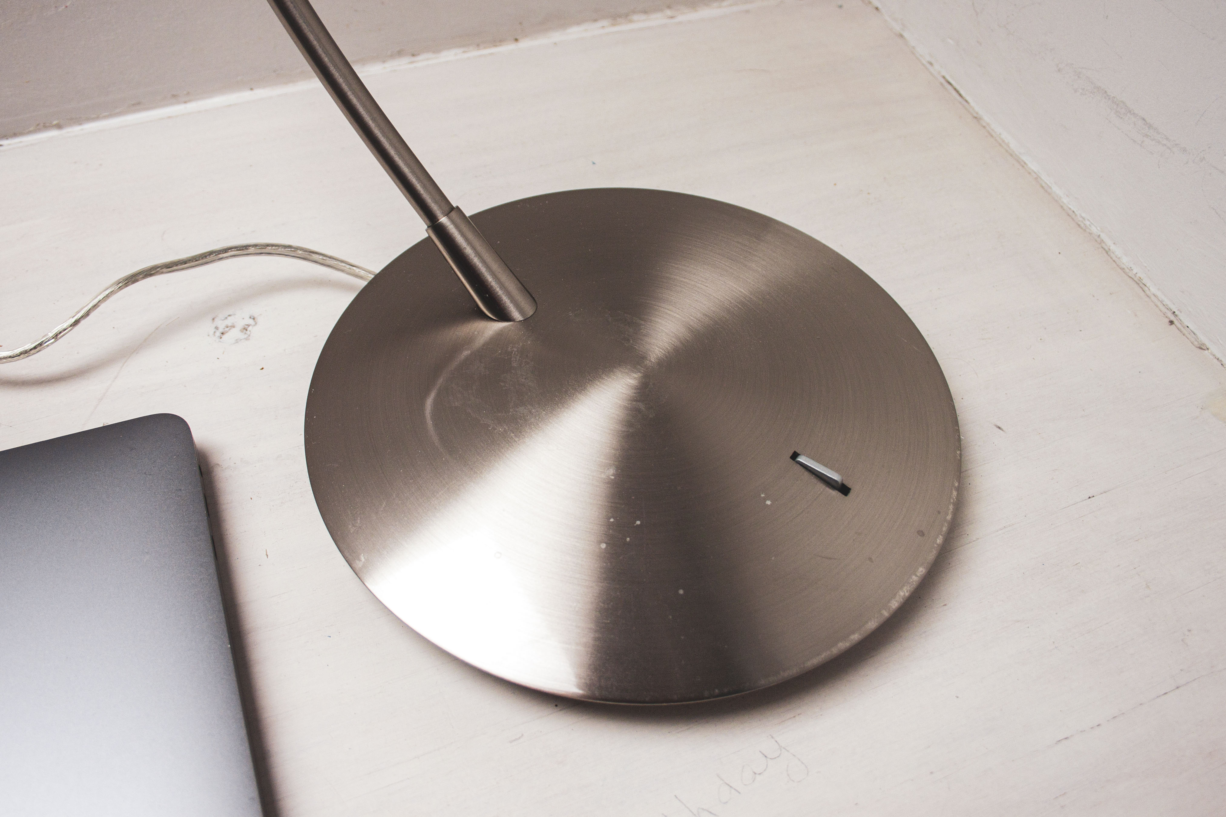Minimalist desk lamp - Habitat - in stainless steel aier