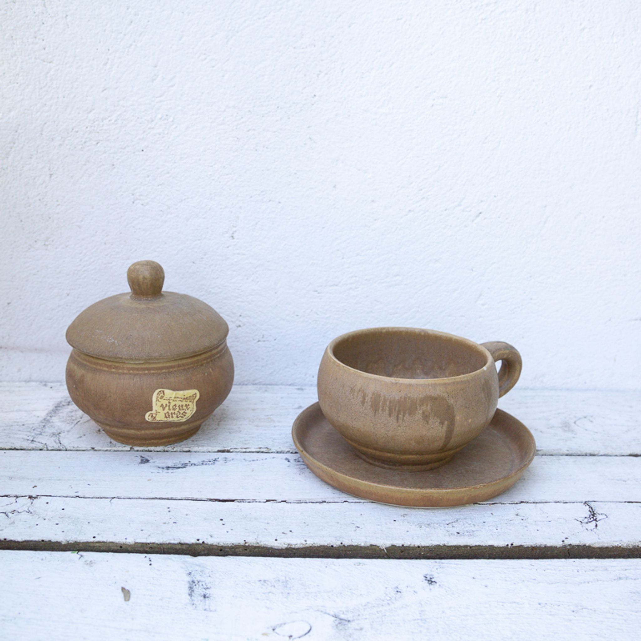 Tasse a thé, soucoupe et pot à sucre Rhodaceram