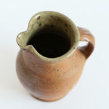 Sandstone pitcher