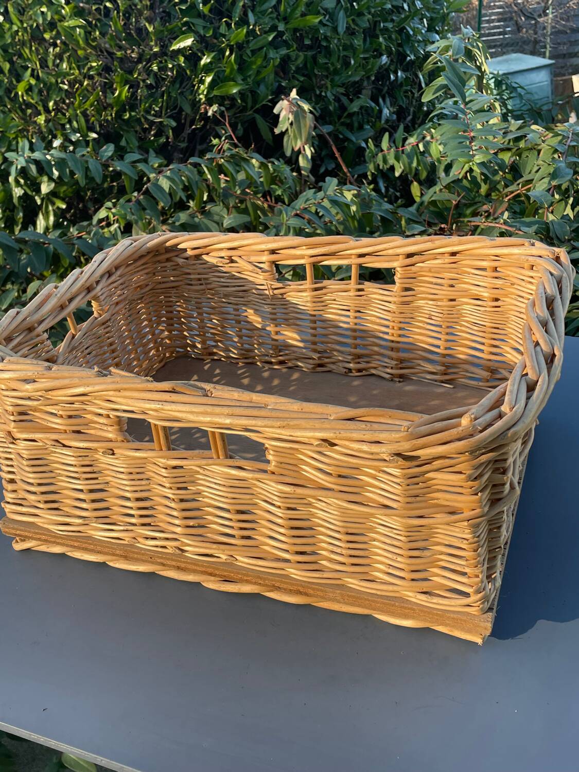 Wicker basket