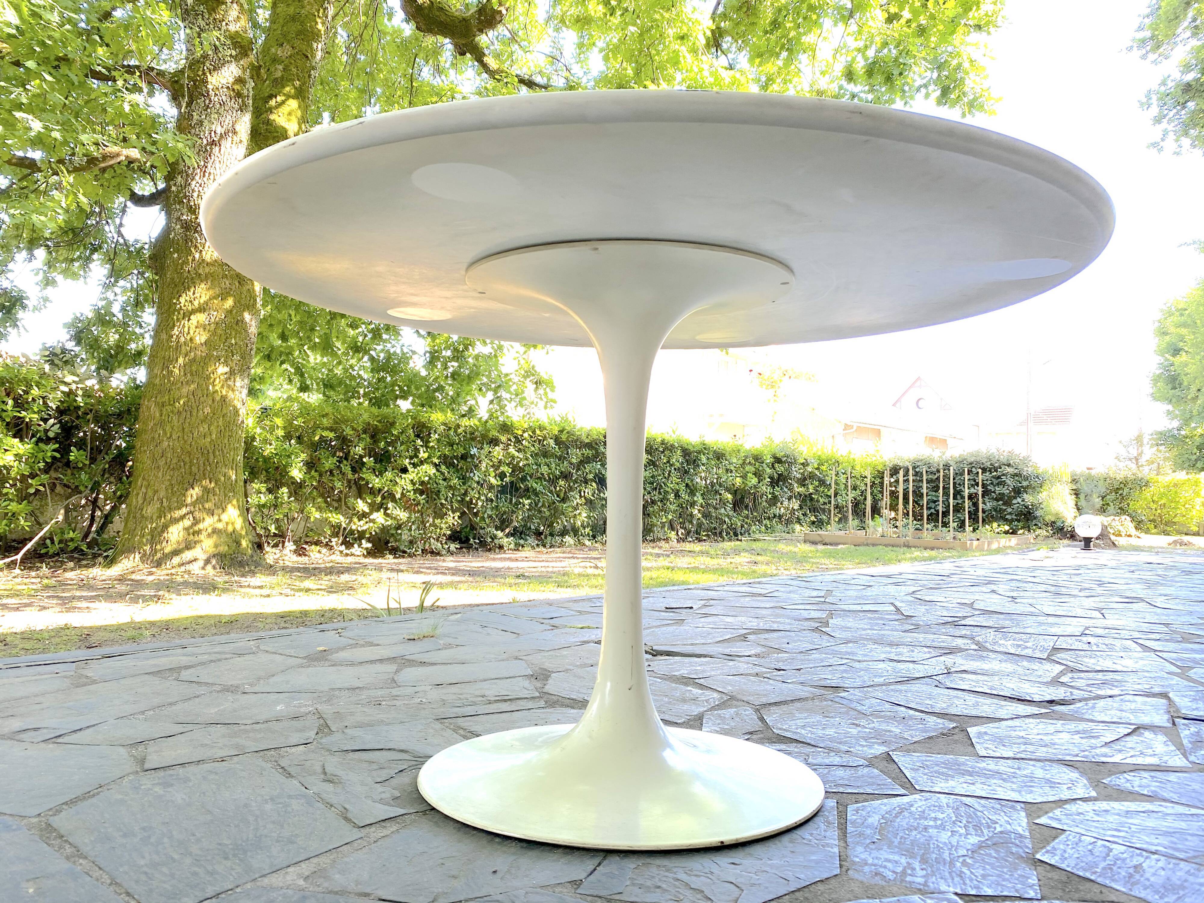 "Tulip" table Arkana edition 1970
