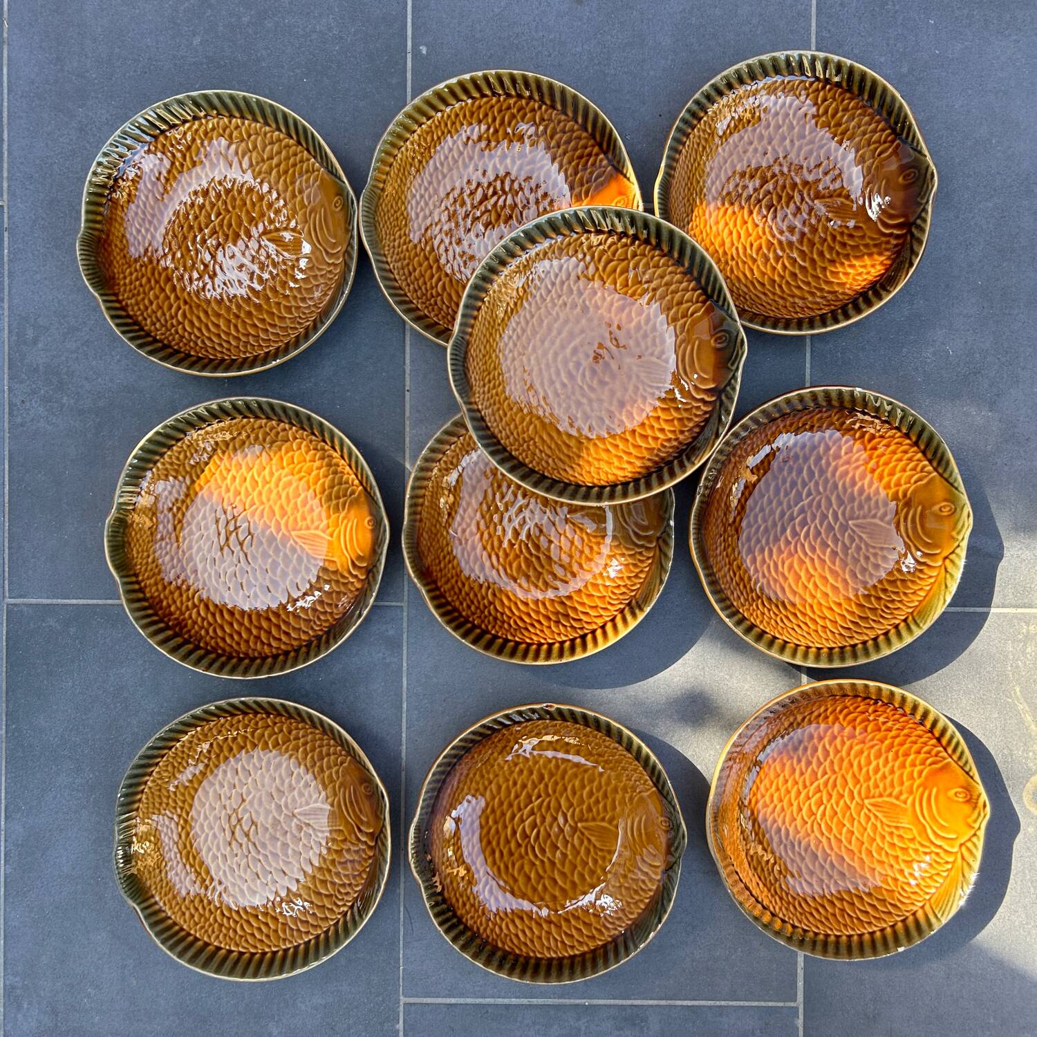 10 Sarreguemines fish plates