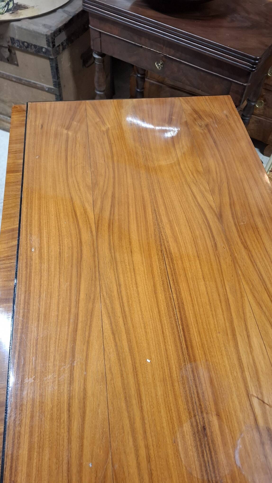 Commode de style empire