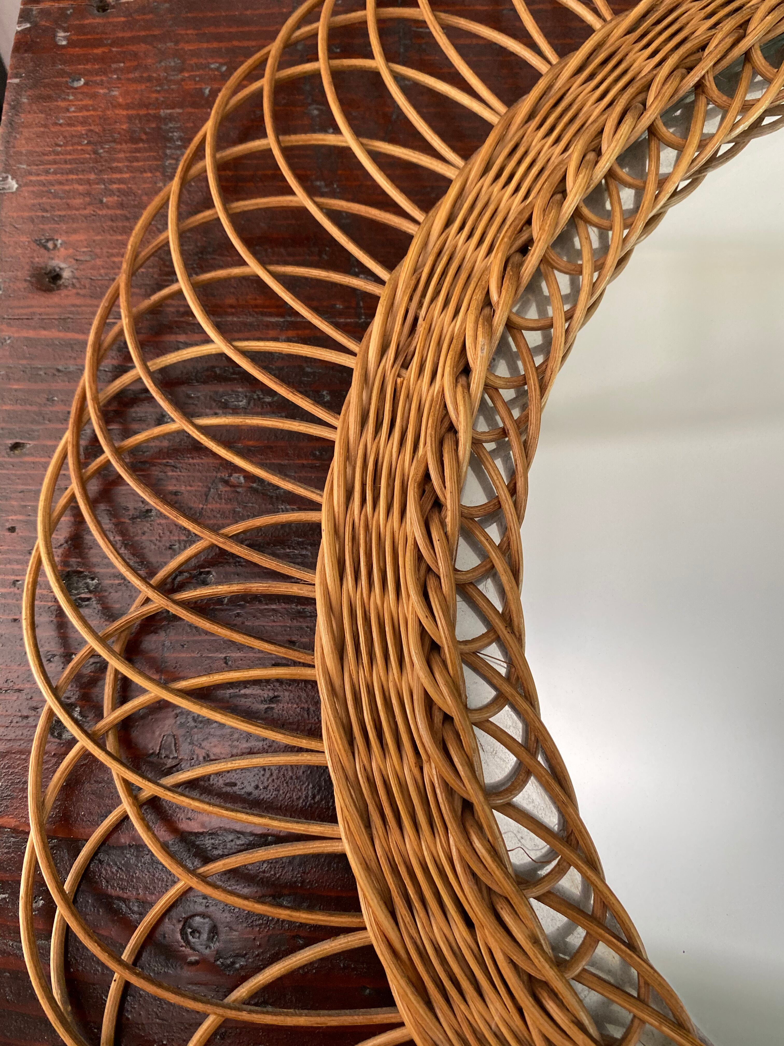 Vintage rattan mirror - 50cm