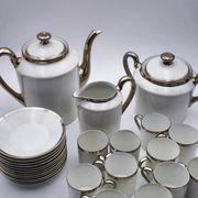 Prestigious coffee service – Bernardaud & Cie (B & Cie) Limoges – 26 pieces