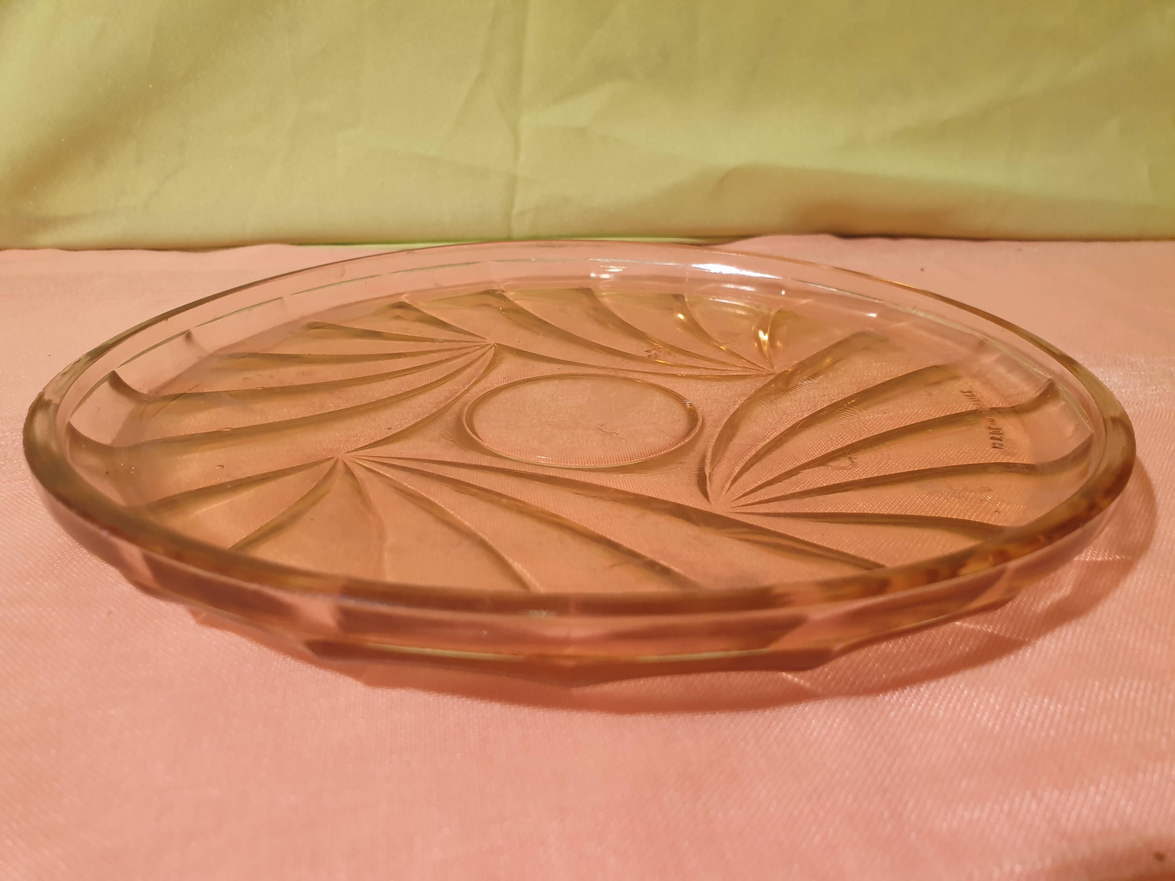 Art Deco pink glass tray and 7 glasses Made in France
