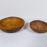 Swedish folk art, unique set of 2 farmer's bowls from the 19th century.